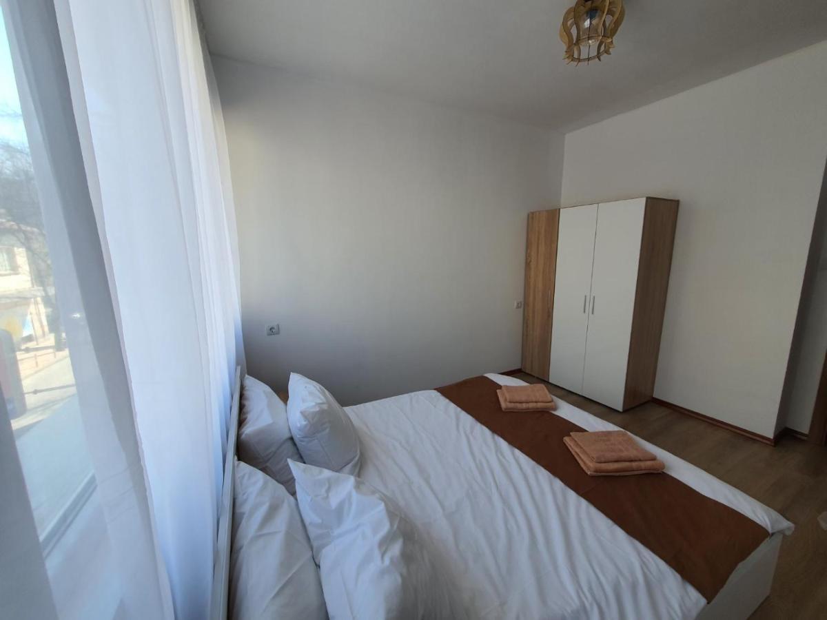 The Center Apartments Comfort Sandanski Eksteriør bilde